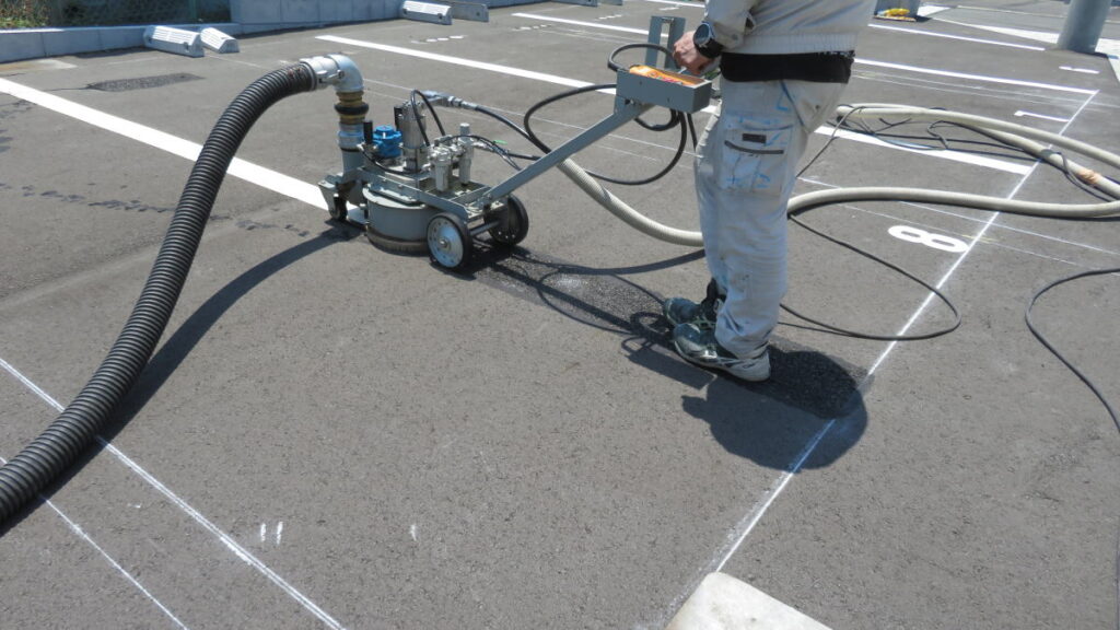 ウォータージェットによるライン消去工事の見積もり無料！